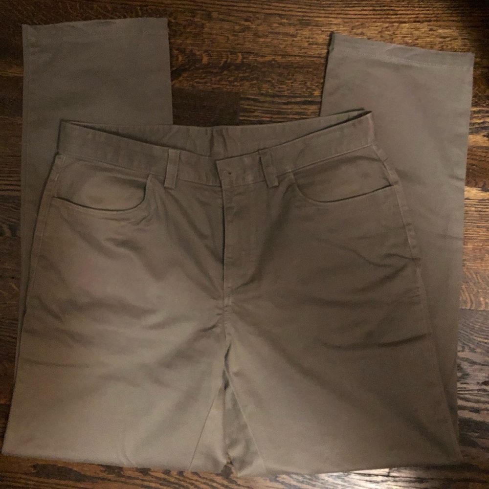 Calvin Klein Men’s Casual Pants